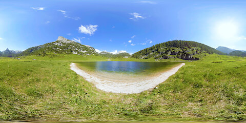 Alpine Mountain Lake Close Up