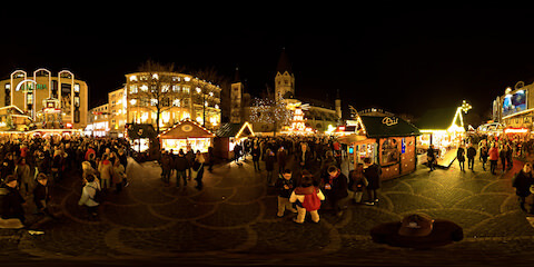 Christmas Market Close To Shopping Mall