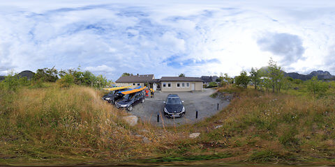 Kayaking Preparation In Front Of Hostel